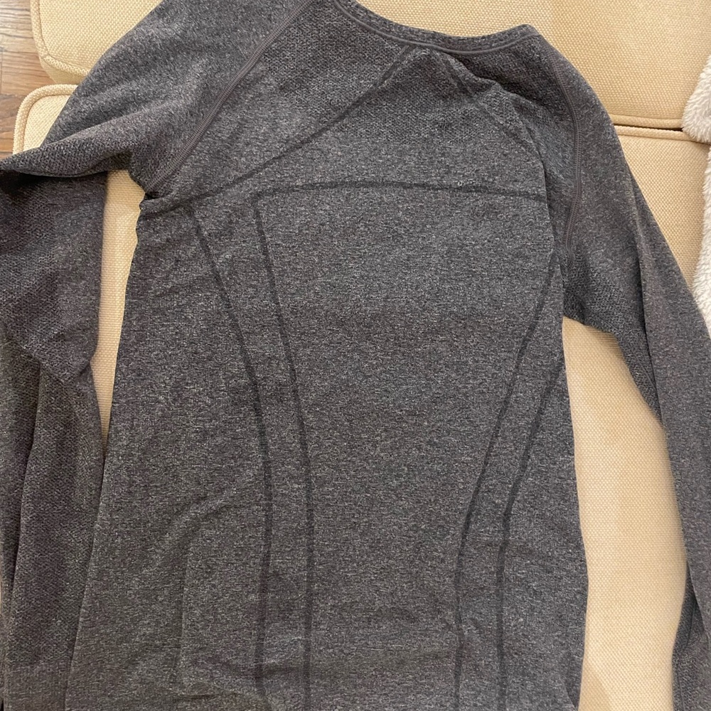 Ivivva long sleeve